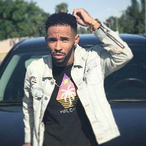 Meet your Posher, Lockett